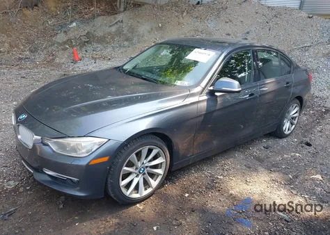 2013 BMW 328I xDrive z USA, uszkodzony, nr VIN WBA3B5C58DF591108